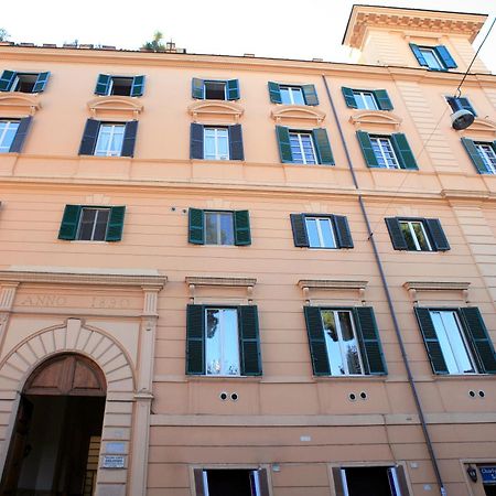 Appartamento D'Epoca Colosseo Art Gallery Rom Exteriör bild