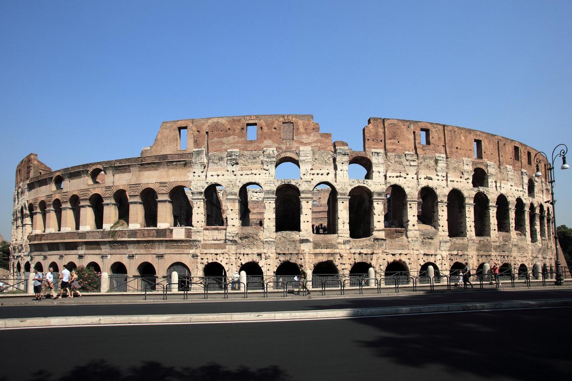 Appartamento D'Epoca Colosseo Art Gallery Rom Exteriör bild