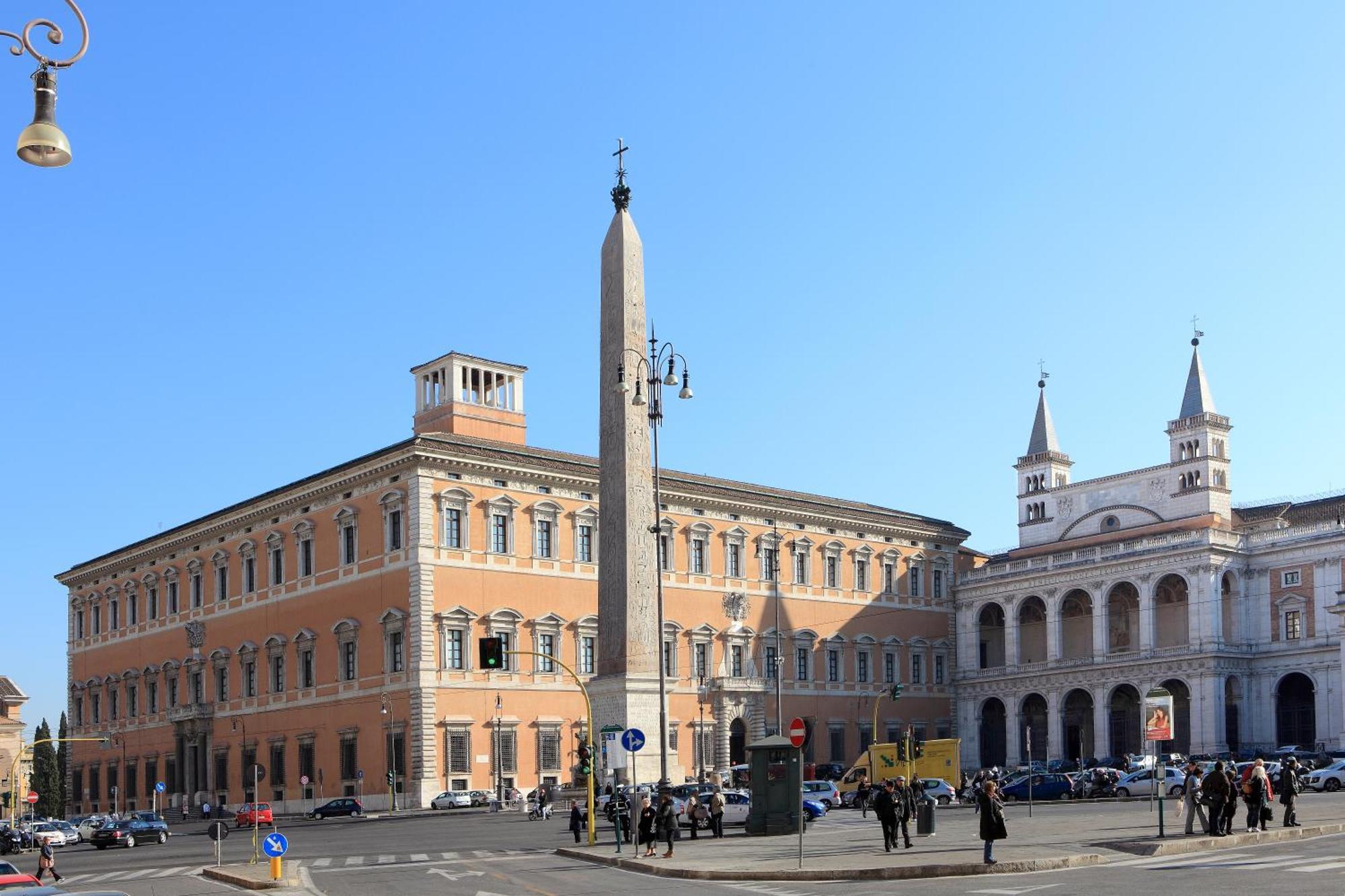 Appartamento D'Epoca Colosseo Art Gallery Rom Exteriör bild
